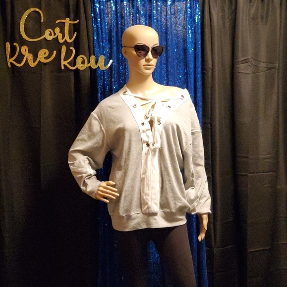 Unique - Picture 2 of 4